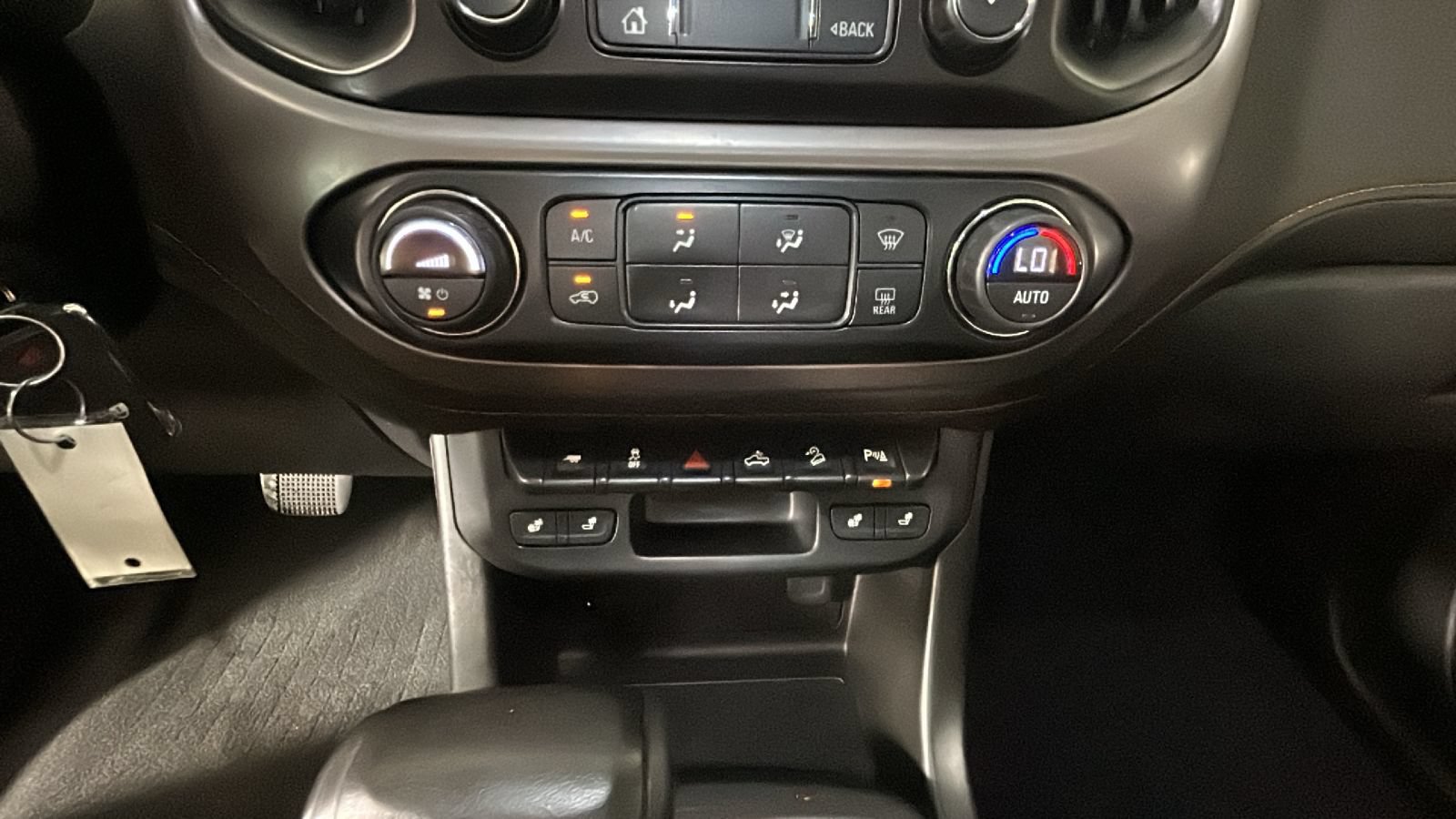 Used 2021 GMC Canyon AT4 w/ Trailering Package AWD/4WD image 25