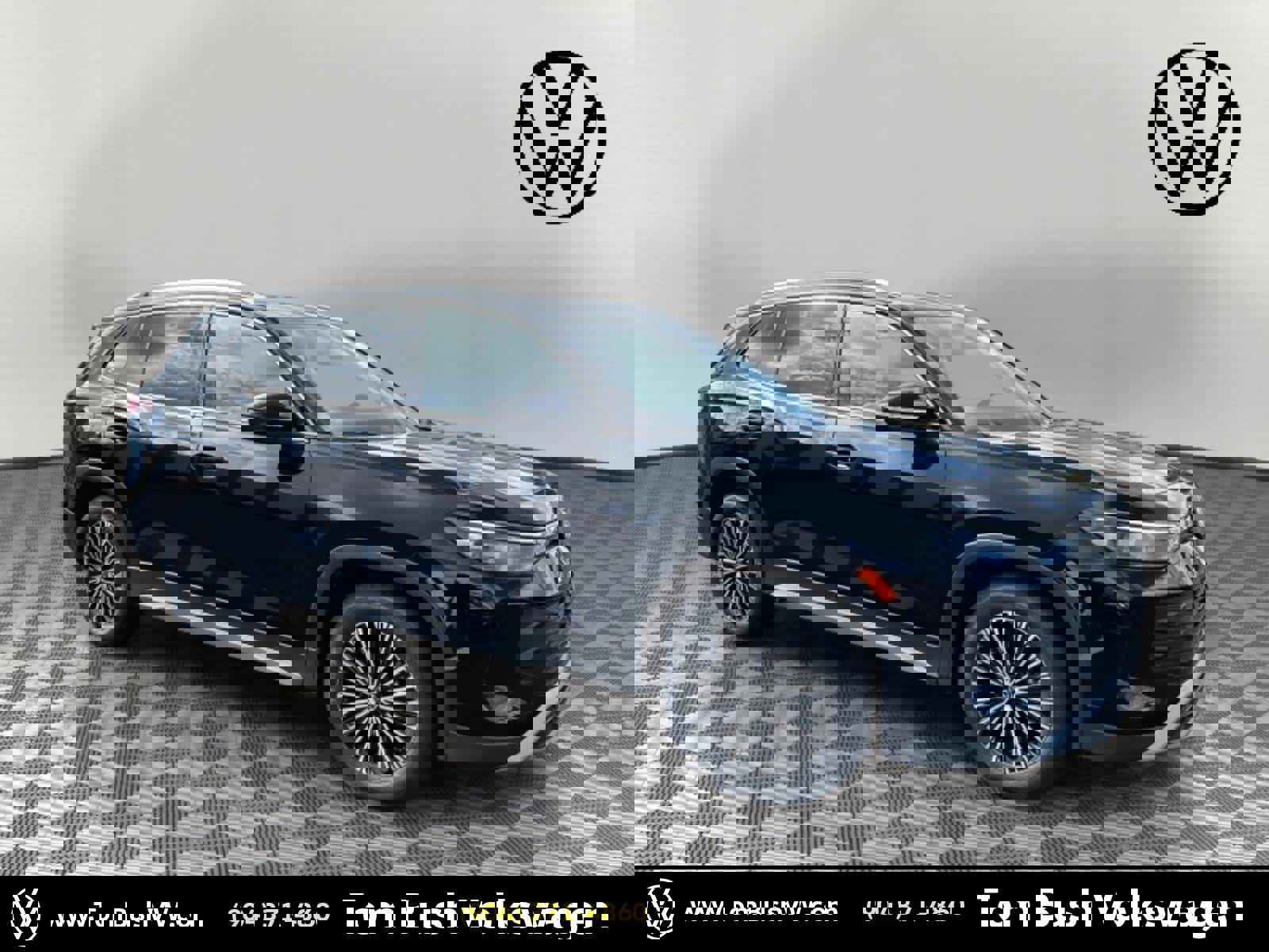 New 2025 Volkswagen Tiguan S image 1