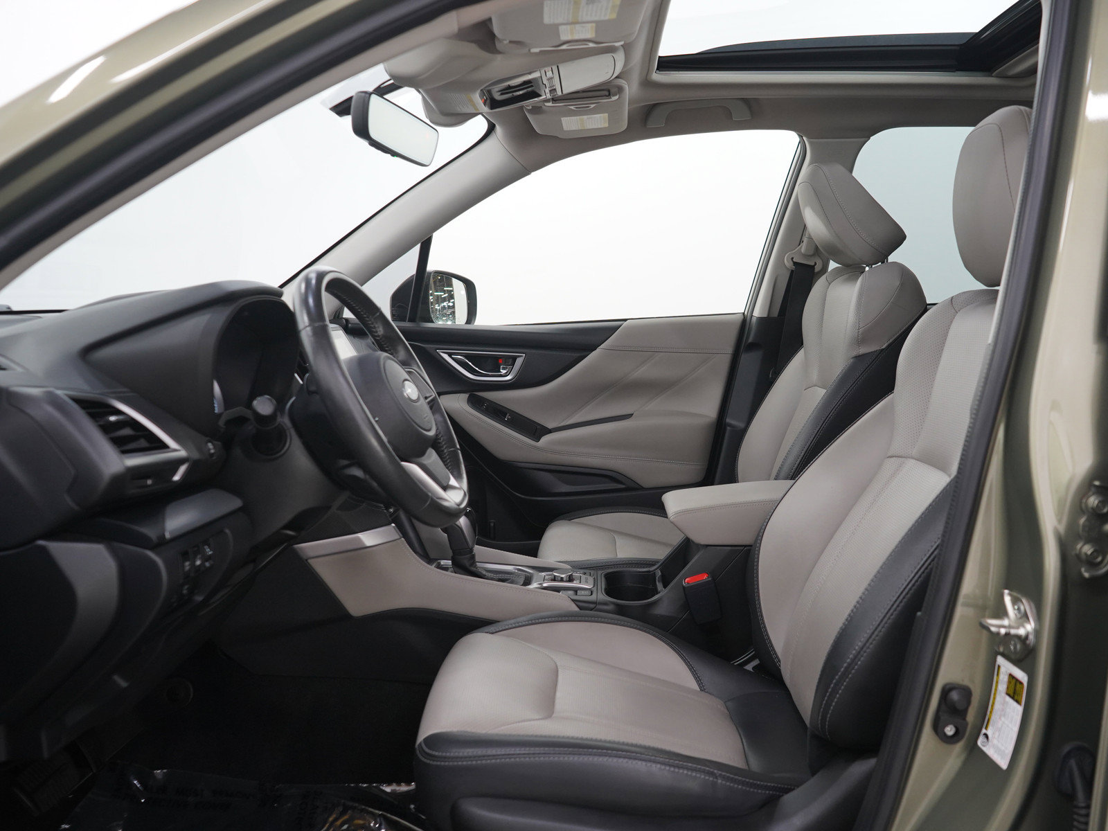 Used 2020 Subaru Forester Limited w/ Popular Package #3 AWD/4WD image 24
