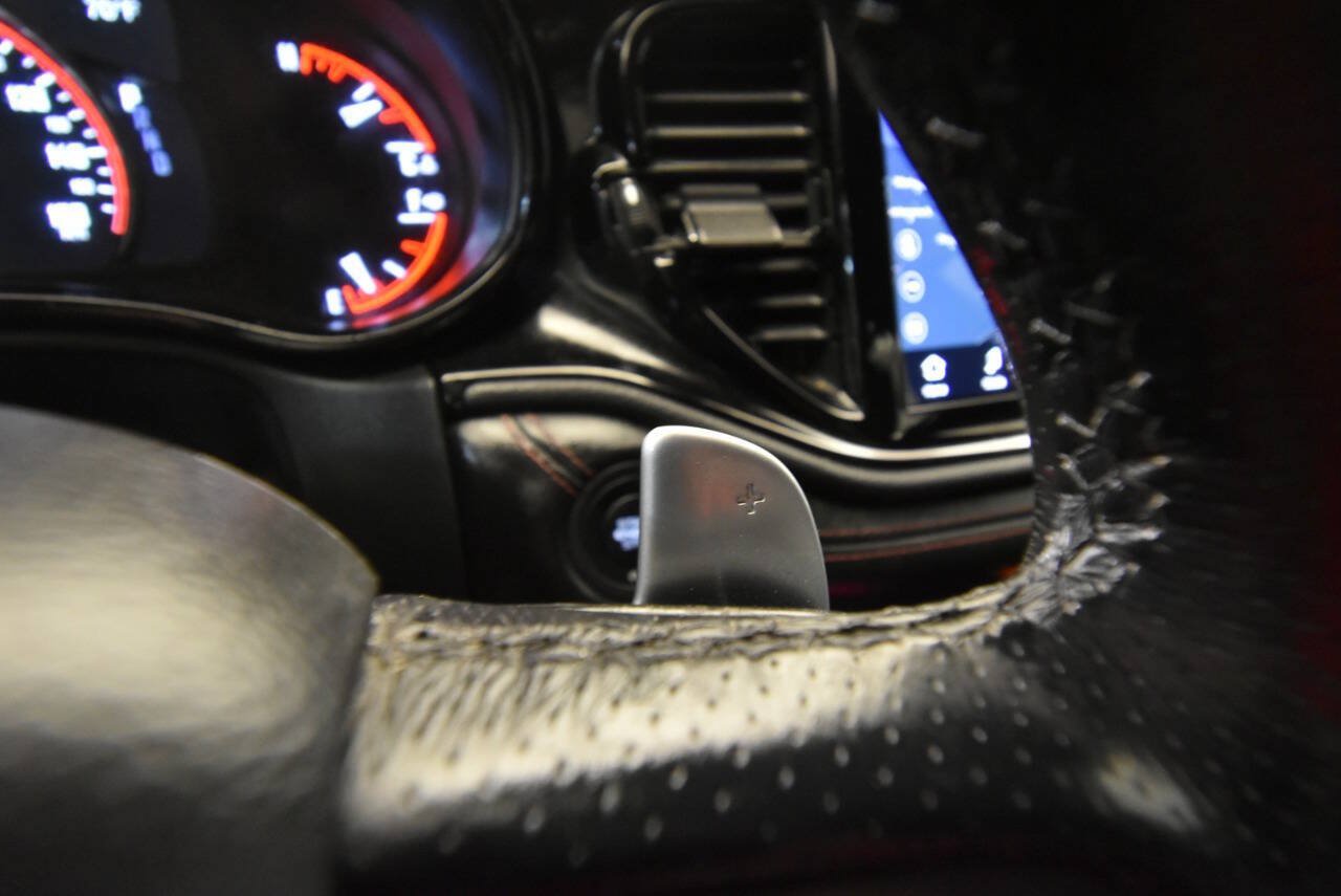 Used 2021 Dodge Durango R/T w/ Tow 'N Go Package AWD/4WD image 33