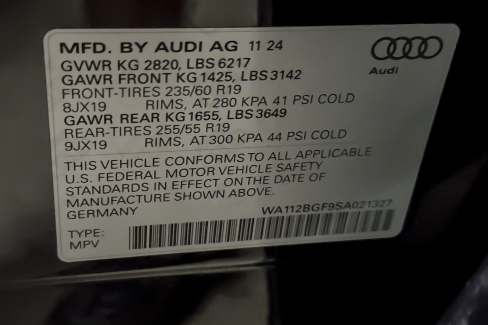Used 2025 Audi Q6 e-tron Premium w/ Convenience Package RWD image 26