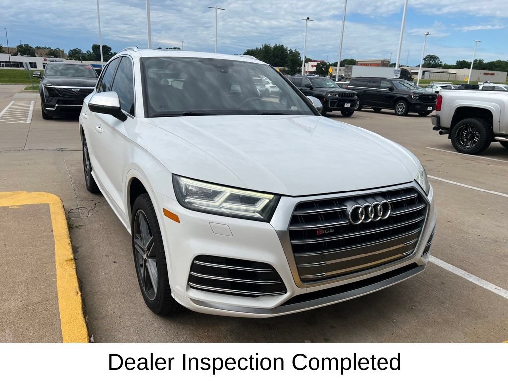 Used 2020 Audi SQ5 Premium Plus w/ Premium Plus Package AWD/4WD image 3