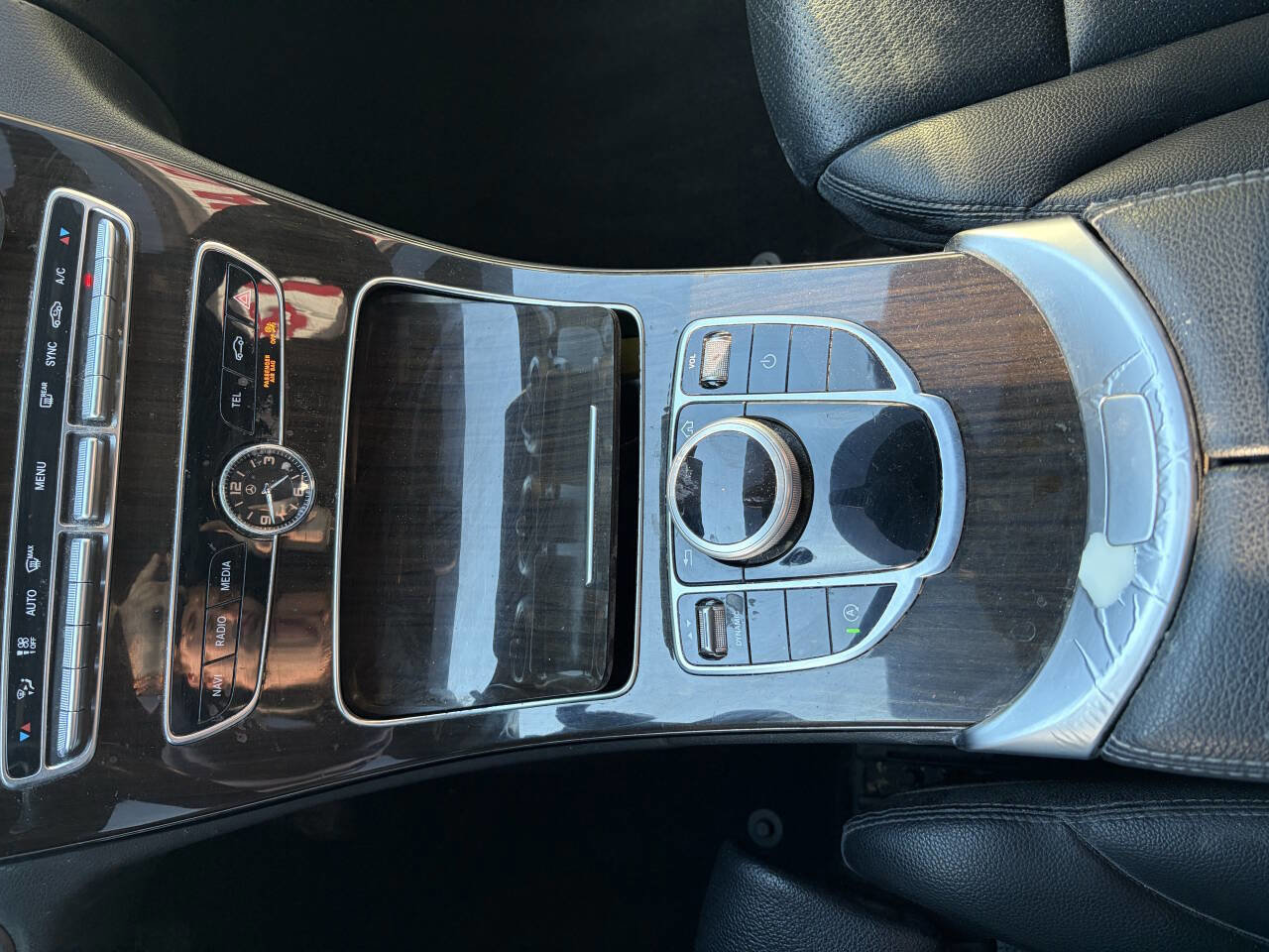 Used 2019 Mercedes-Benz C 300 Sedan w/ Premium Package image 23