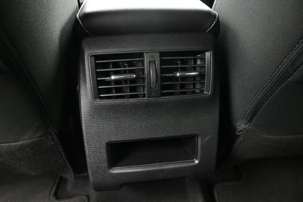 Used 2025 Mitsubishi Outlander ES AWD/4WD image 19