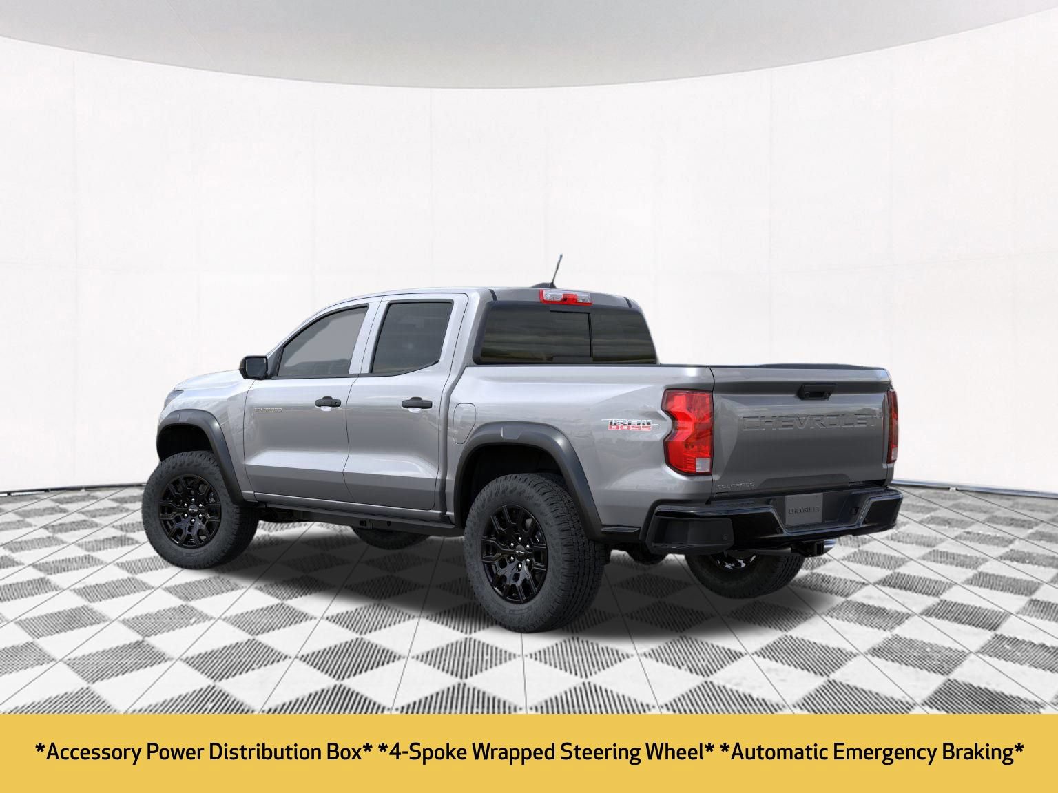 New 2026 Chevrolet Colorado Trail Boss w/ Off-Road Front Bumper Package AWD/4WD image 9