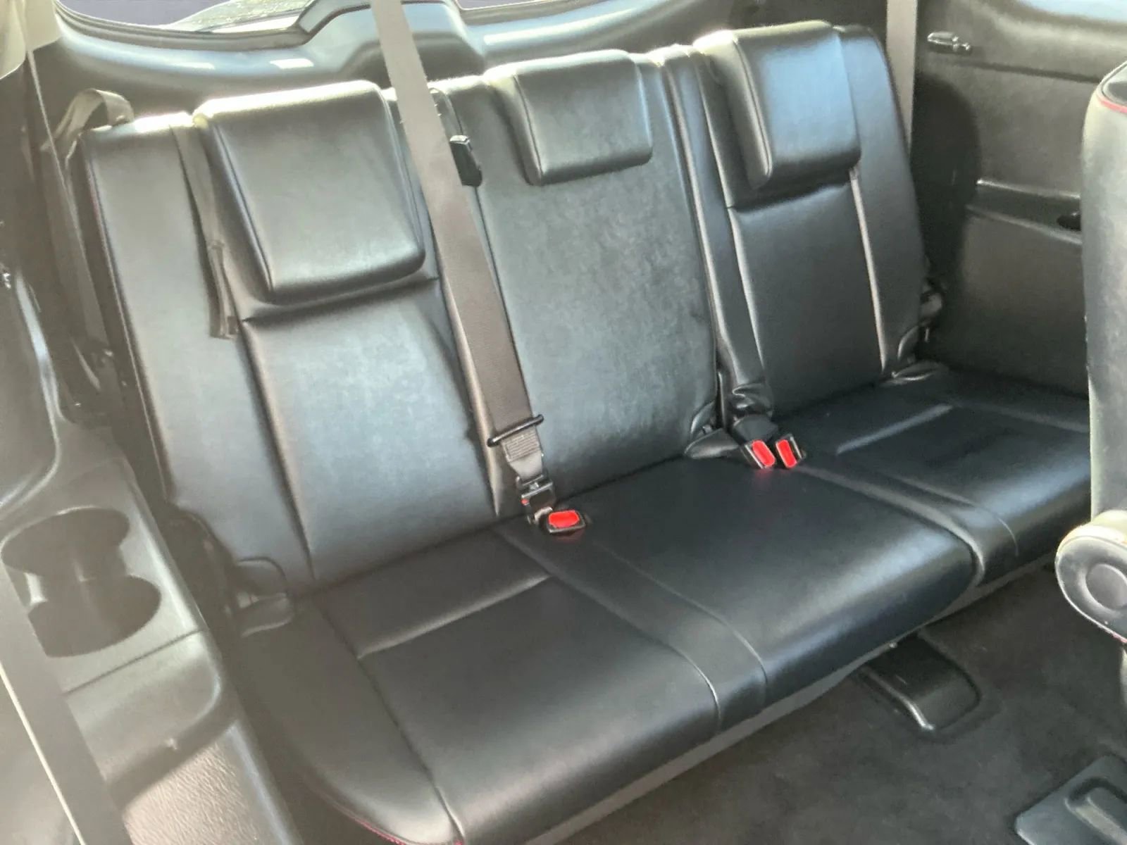 Used 2019 Toyota Highlander SE image 18