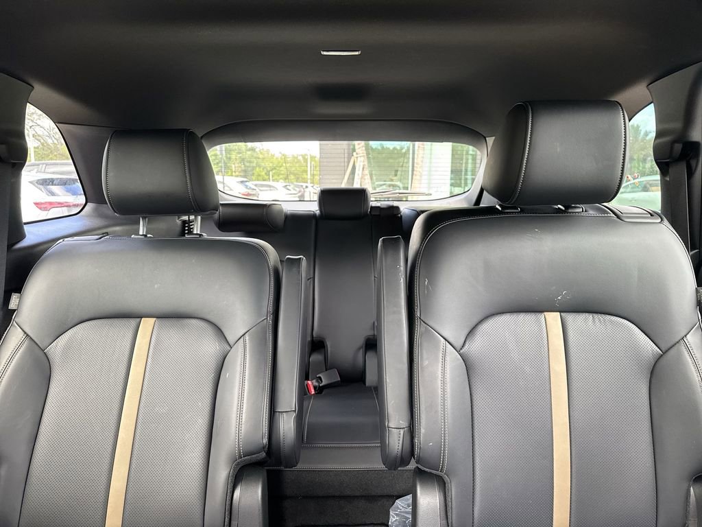 Certified 2025 MAZDA CX-90 3.3 Turbo w/ Premium Plus Pkg image 19