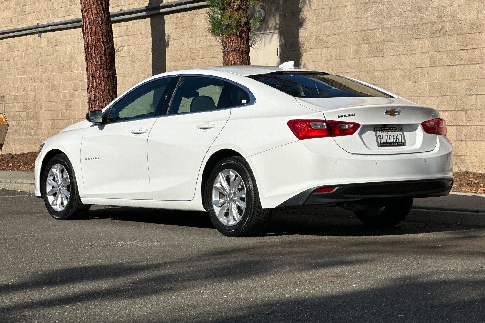 Used 2024 Chevrolet Malibu LT FWD image 5
