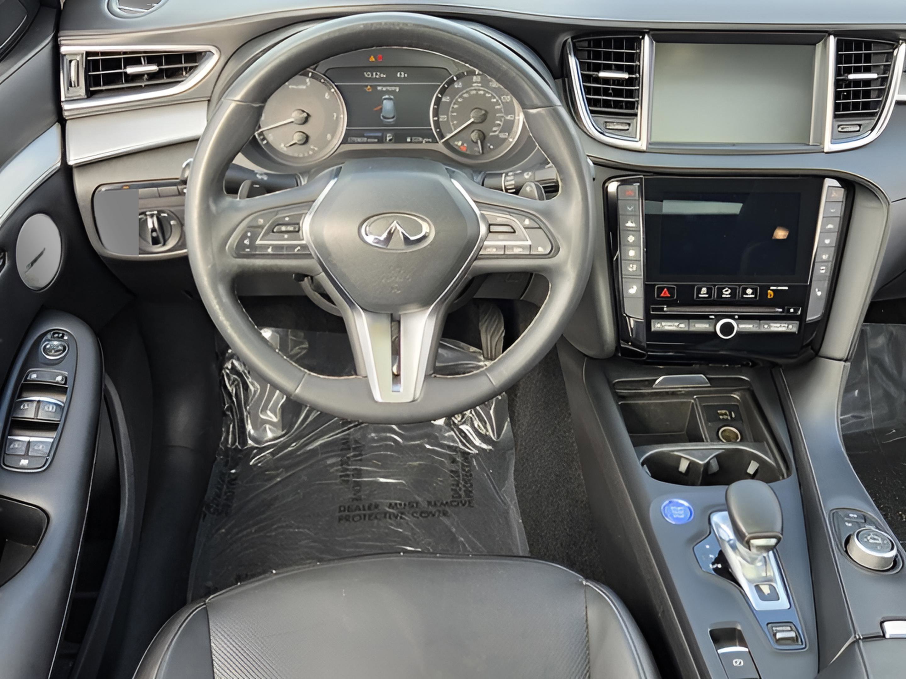 Used 2019 INFINITI QX50 Essential w/ Premium Heat Package image 15