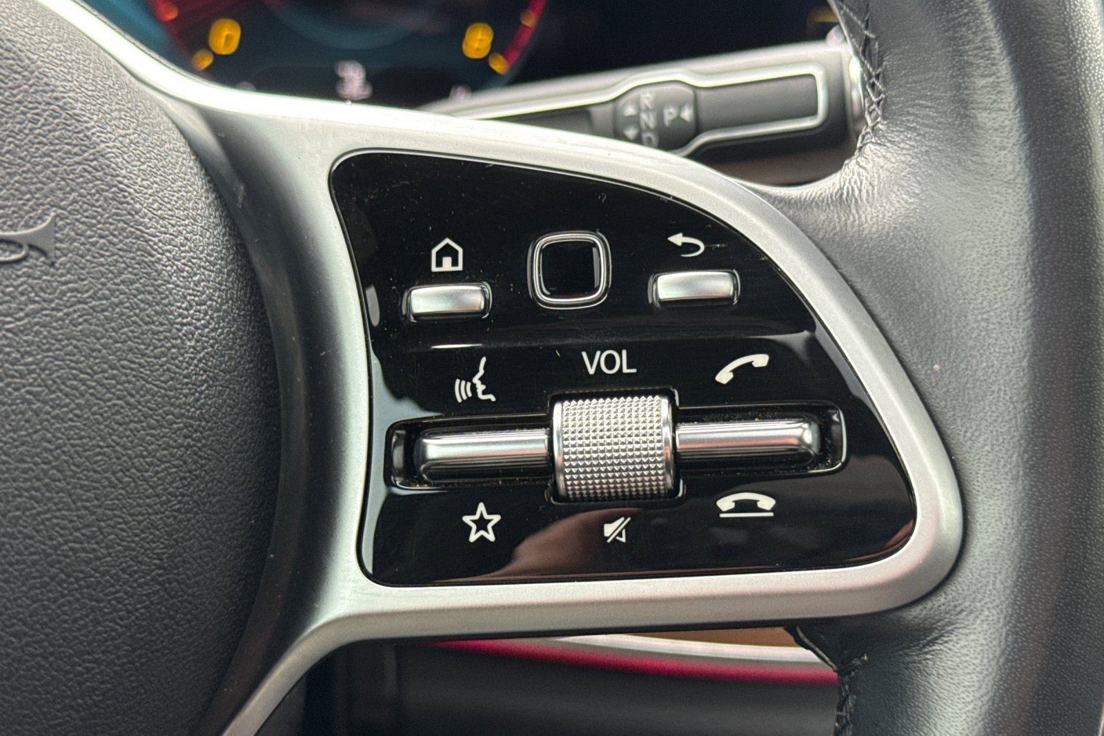 Used 2021 Mercedes-Benz GLE 350 4MATIC image 30