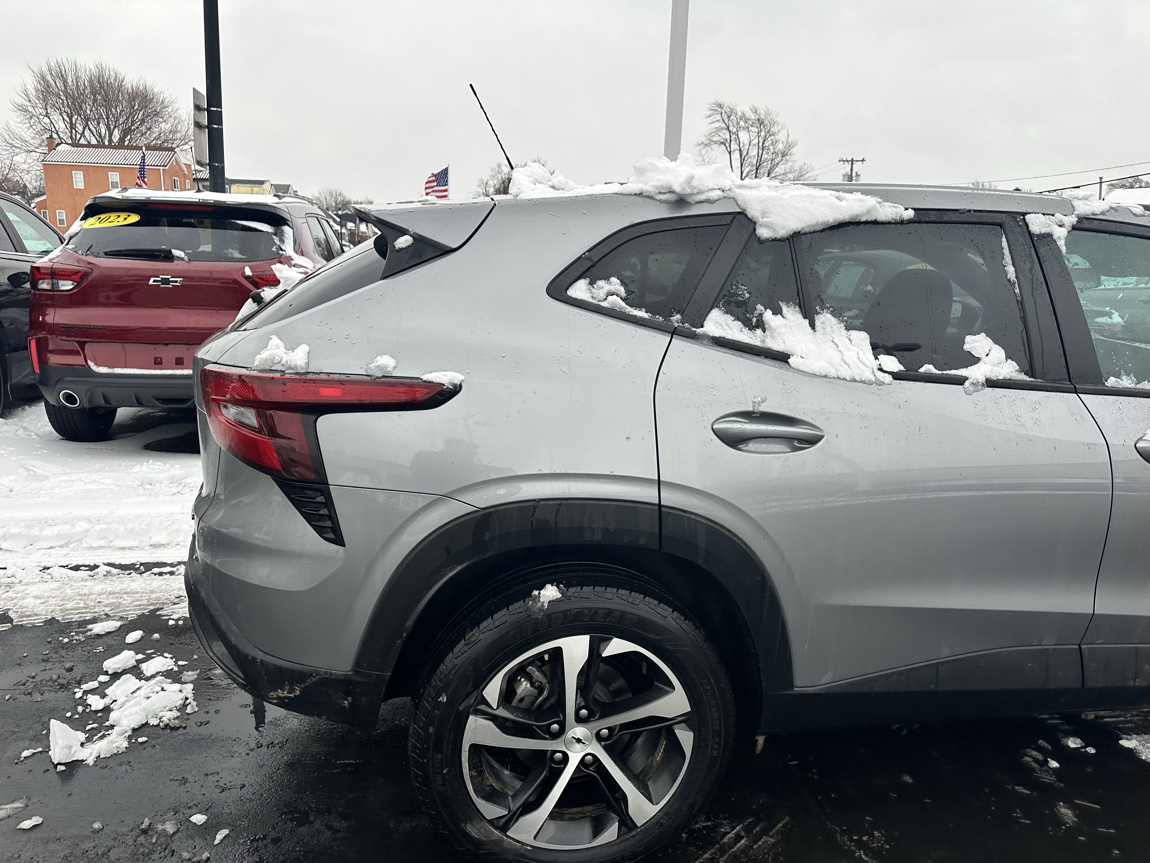 Used 2024 Chevrolet Trax RS w/ Driver Confidence Package image 11