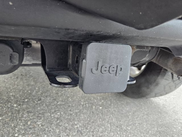 Used 2021 Jeep Wrangler Sport AWD/4WD image 9