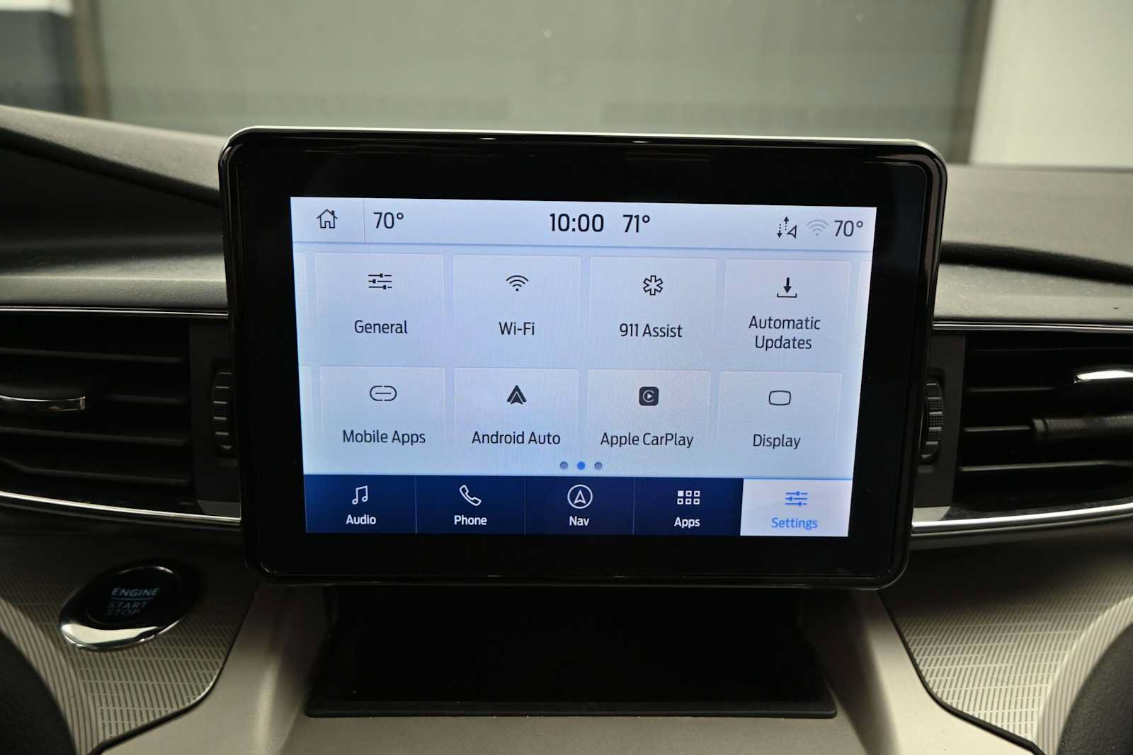 Used 2024 Ford Explorer XLT w/ Equipment Group 202A AWD/4WD image 24