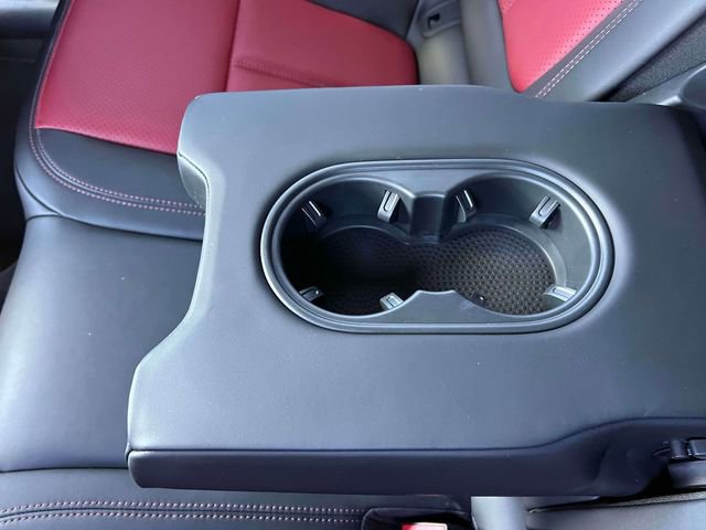 Used 2022 Porsche Macan S image 17