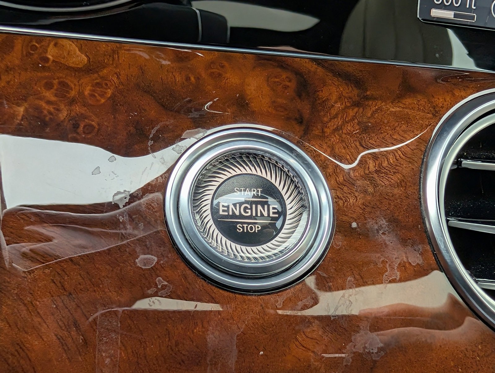 Used 2017 Mercedes-Benz E 300 image 13