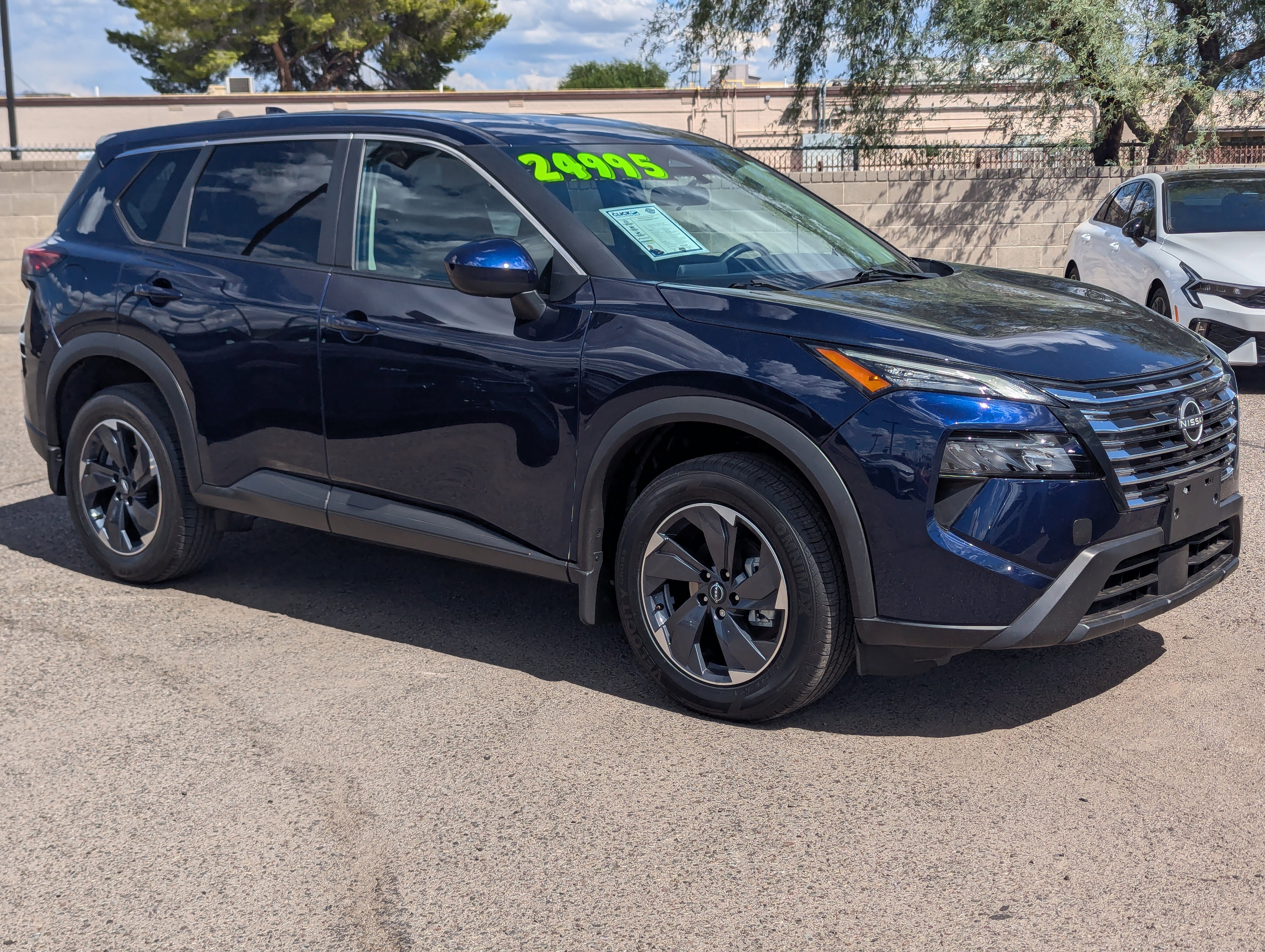 Used 2024 Nissan Rogue SV