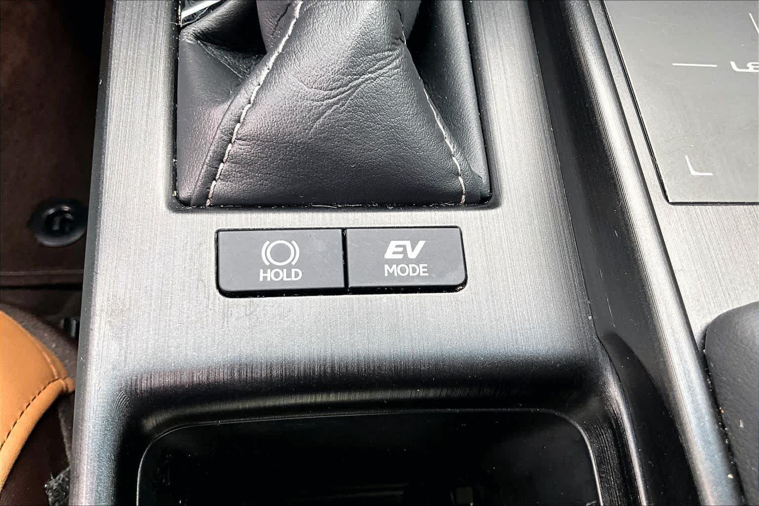 Used 2019 Lexus ES 300h w/ Premium Package FWD image 34