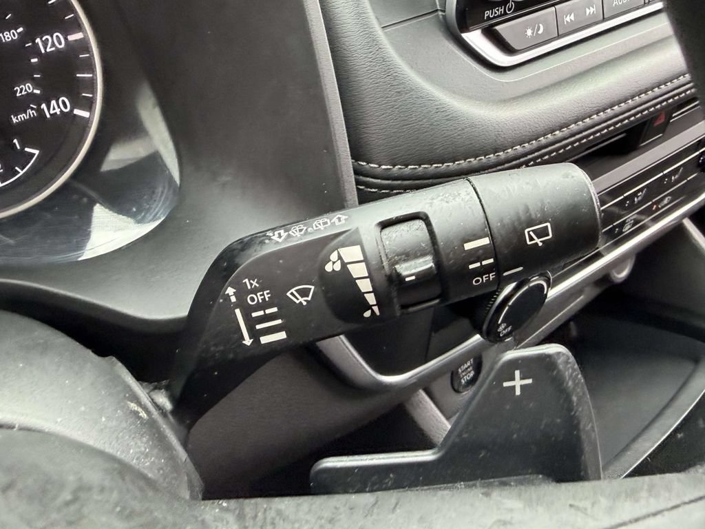 Used 2024 Nissan Rogue S AWD/4WD image 32