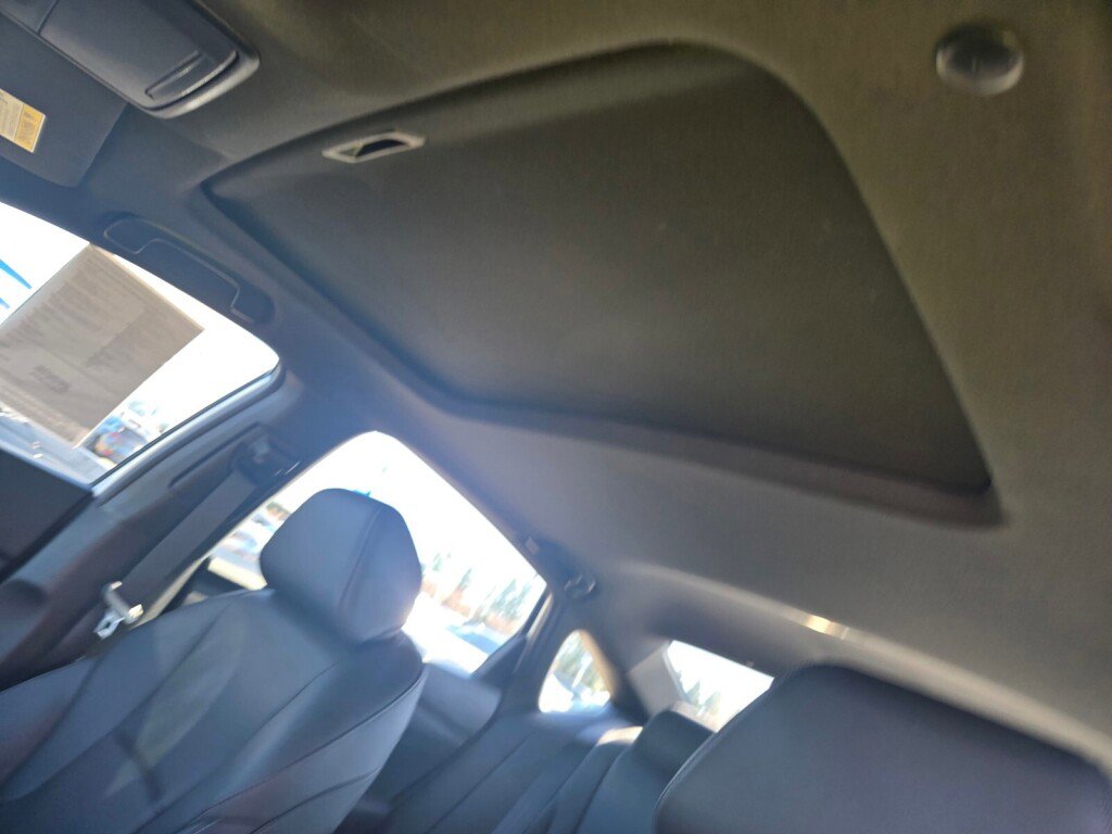 Used 2025 Honda Accord Sport image 17