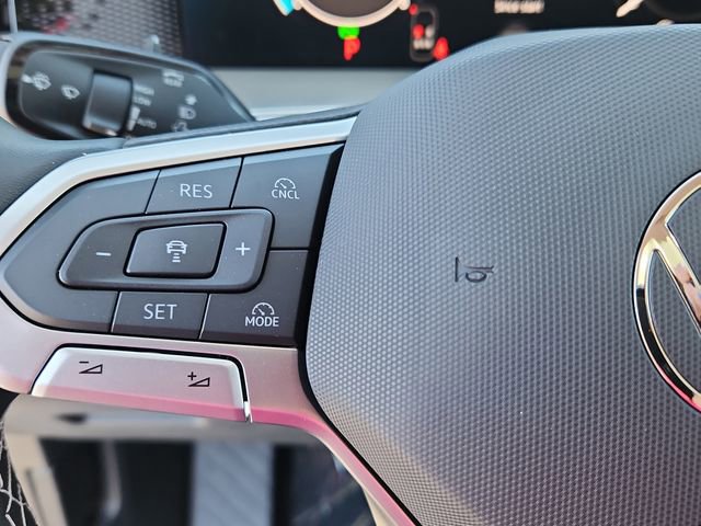 New 2026 Volkswagen Tiguan SE image 11