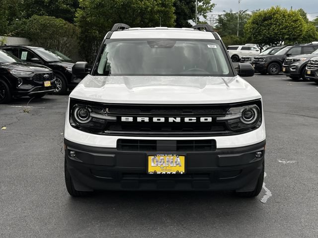 Certified 2023 Ford Bronco Sport Outer Banks w/ Tech Package AWD/4WD image 2