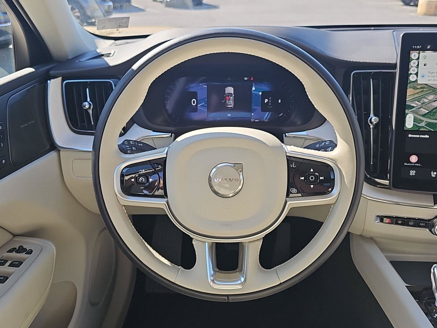 Used 2026 Volvo XC60 B5 Ultra w/ Climate Package AWD/4WD image 10