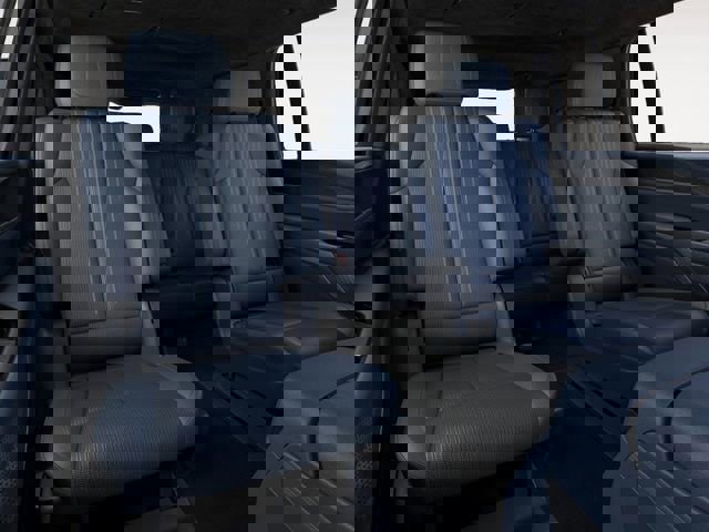 New 2025 Cadillac Escalade IQ Luxury 2 image 17