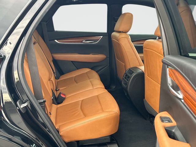 Used 2022 Cadillac XT5 Premium Luxury w/ Technology Package image 21