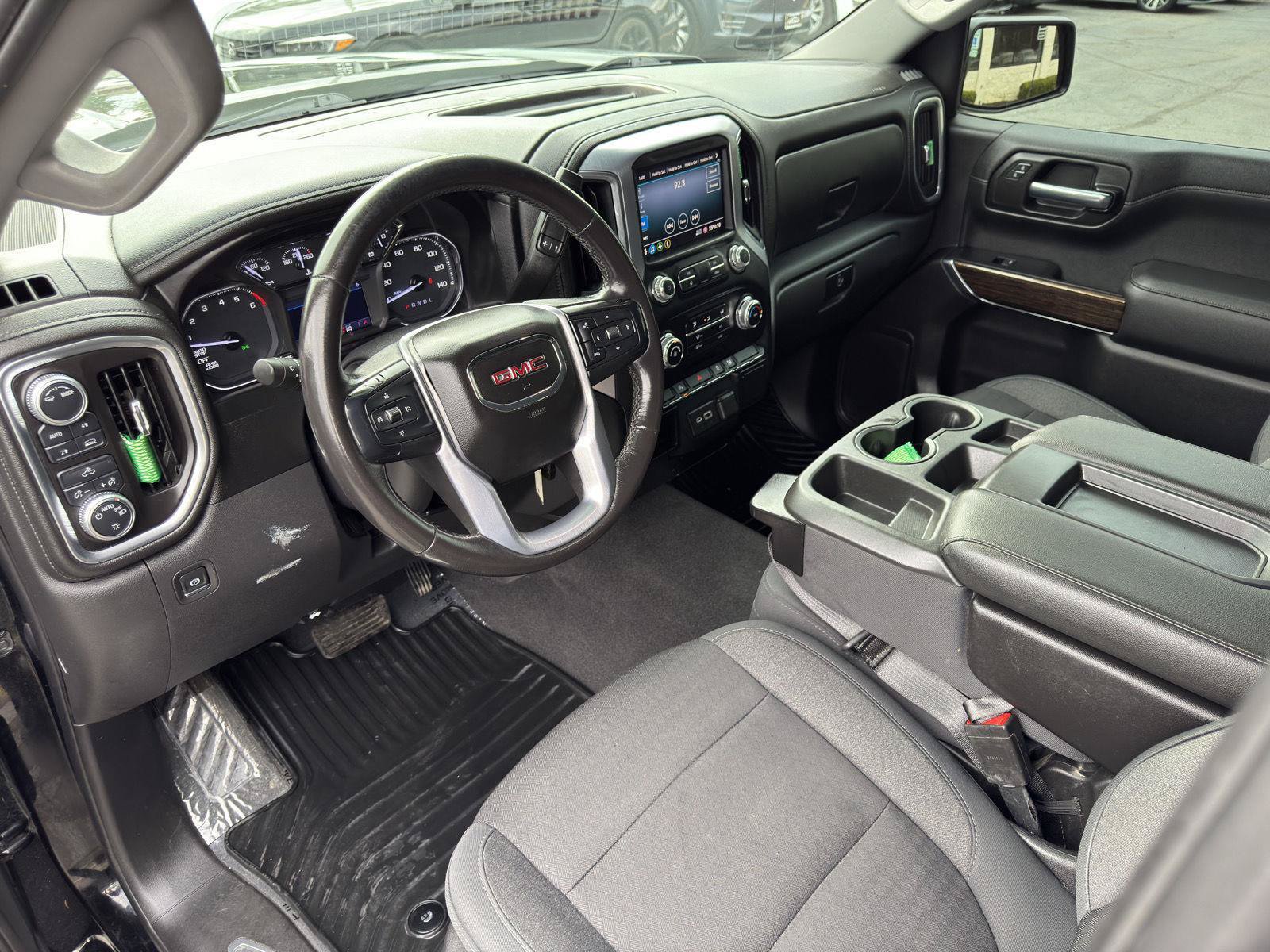 Used 2020 GMC Sierra 1500 SLE w/ Remote Start Package AWD/4WD image 19