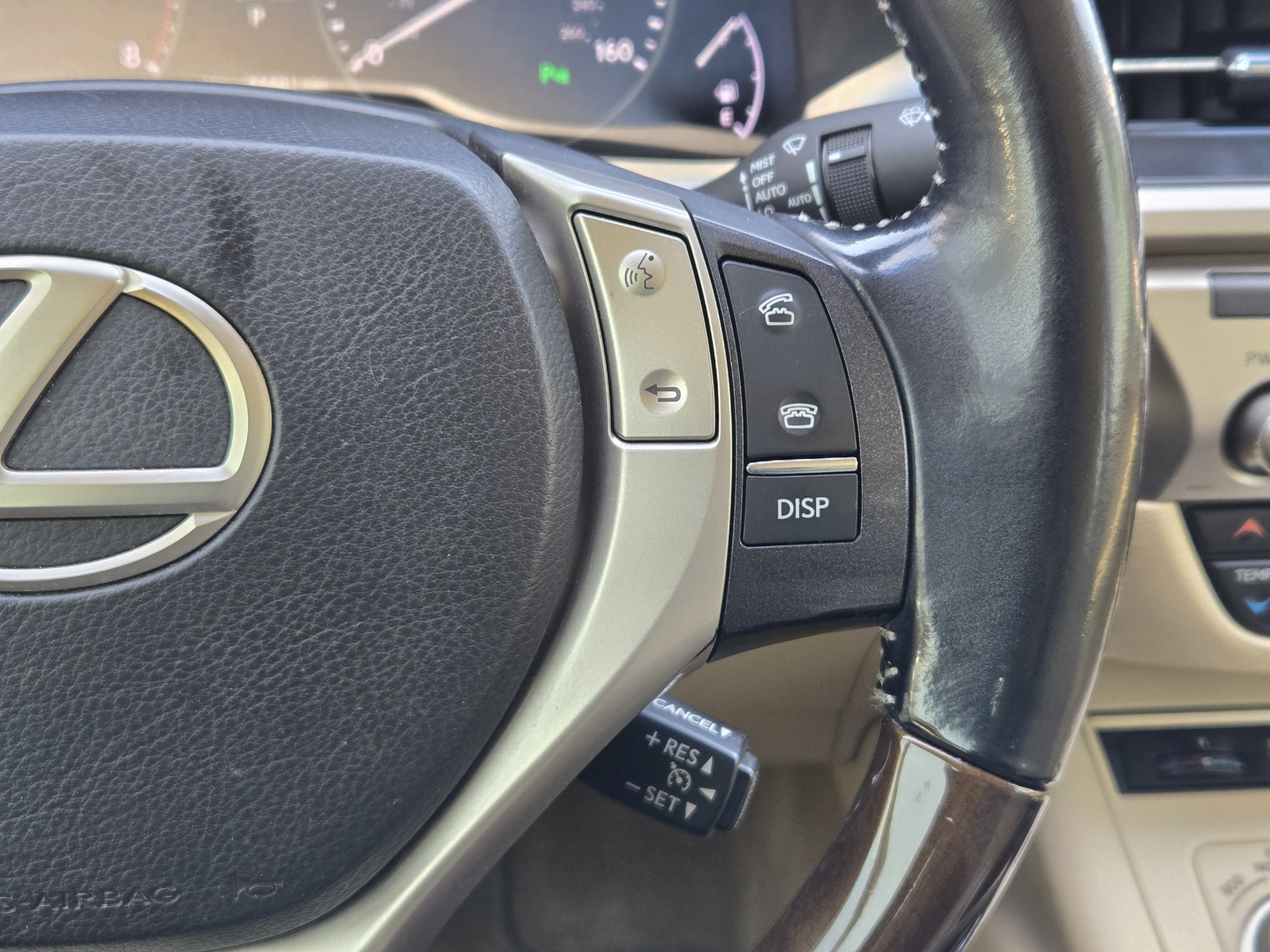 Used 2015 Lexus ES 350 w/ Luxury Package FWD image 26