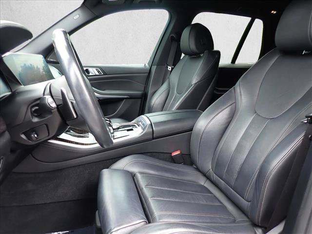 Used 2020 BMW X5 xDrive40i w/ M Sport Package AWD/4WD image 13