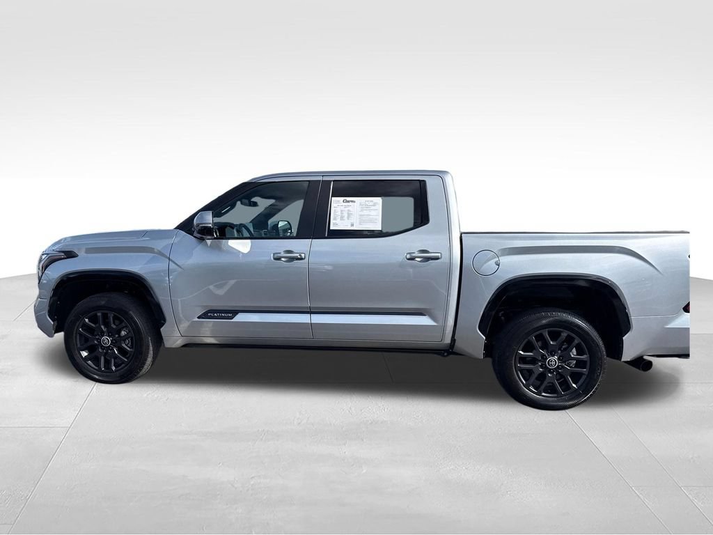 Used 2024 Toyota Tundra Platinum AWD/4WD image 2