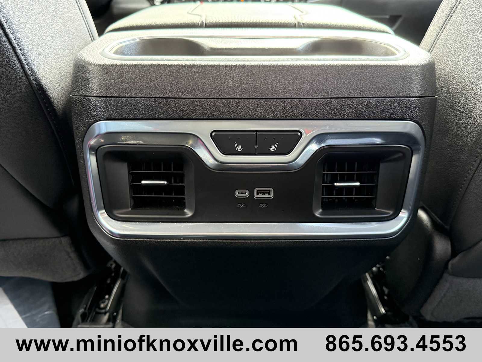 Used 2024 Chevrolet Silverado 3500 LTZ w/ LTZ Premium Package image 34