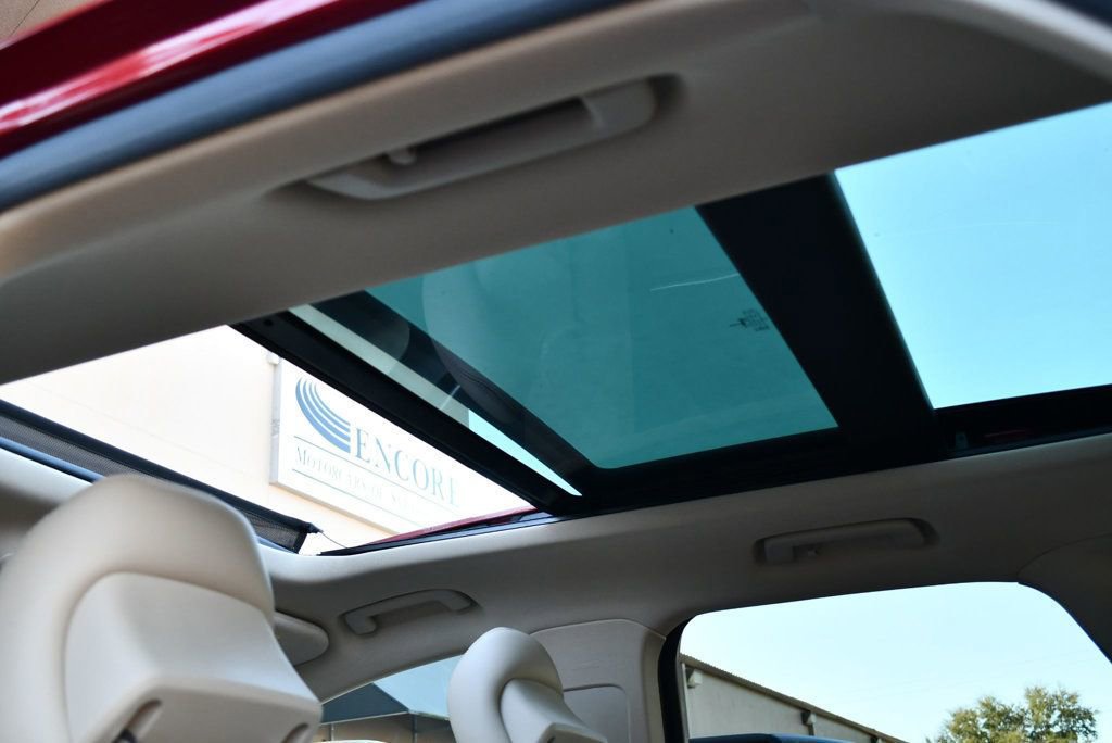 Used 2017 Lincoln MKC Select w/ Select Plus Package image 56