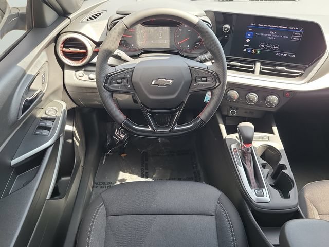 New 2026 Chevrolet Trax RS FWD image 14