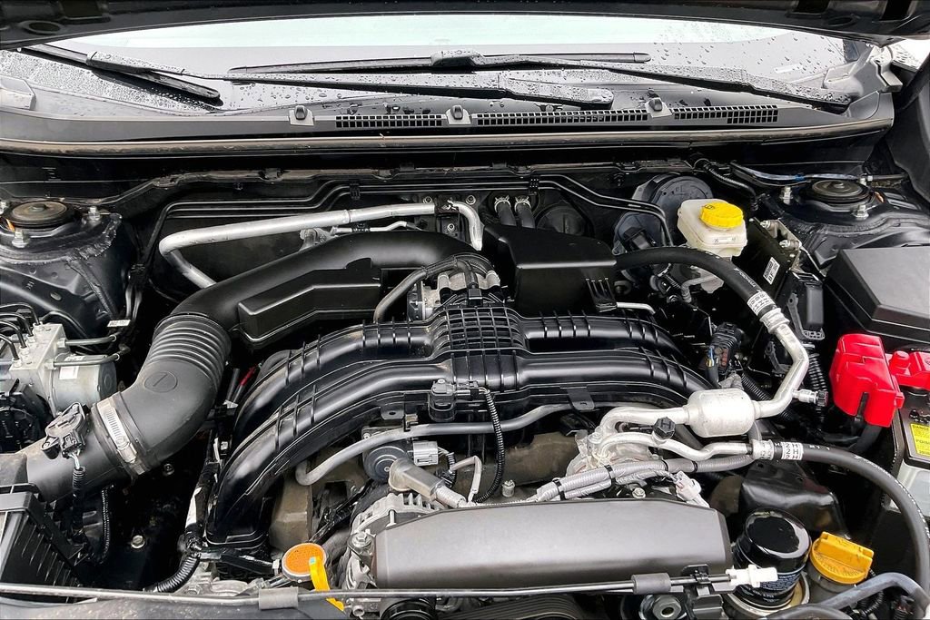 Used 2024 Subaru Crosstrek 2.0i image 10