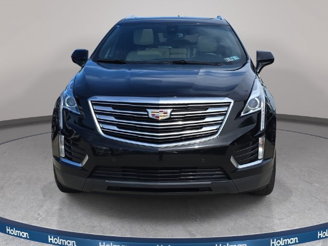 Used 2017 Cadillac XT5 Luxury w/ Driver Awareness Package FWD image 3