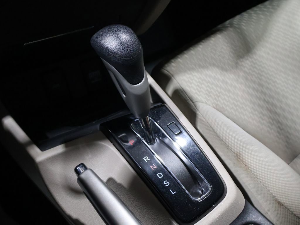 Used 2015 Honda Civic LX image 29