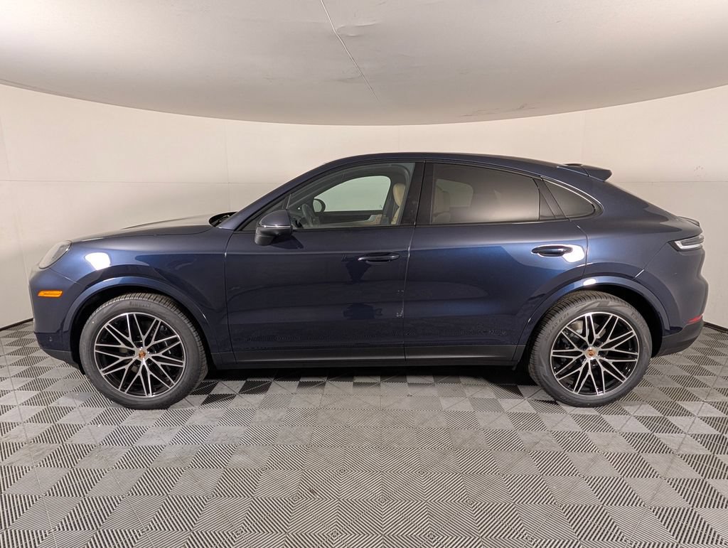 New 2026 Porsche Cayenne Coupe AWD/4WD image 2