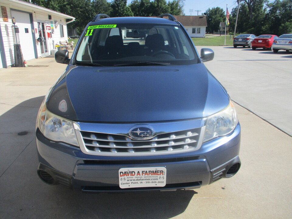 Used 2011 Subaru Forester 2.5X w/ Alloy Wheel Value Pkg AWD/4WD image 3