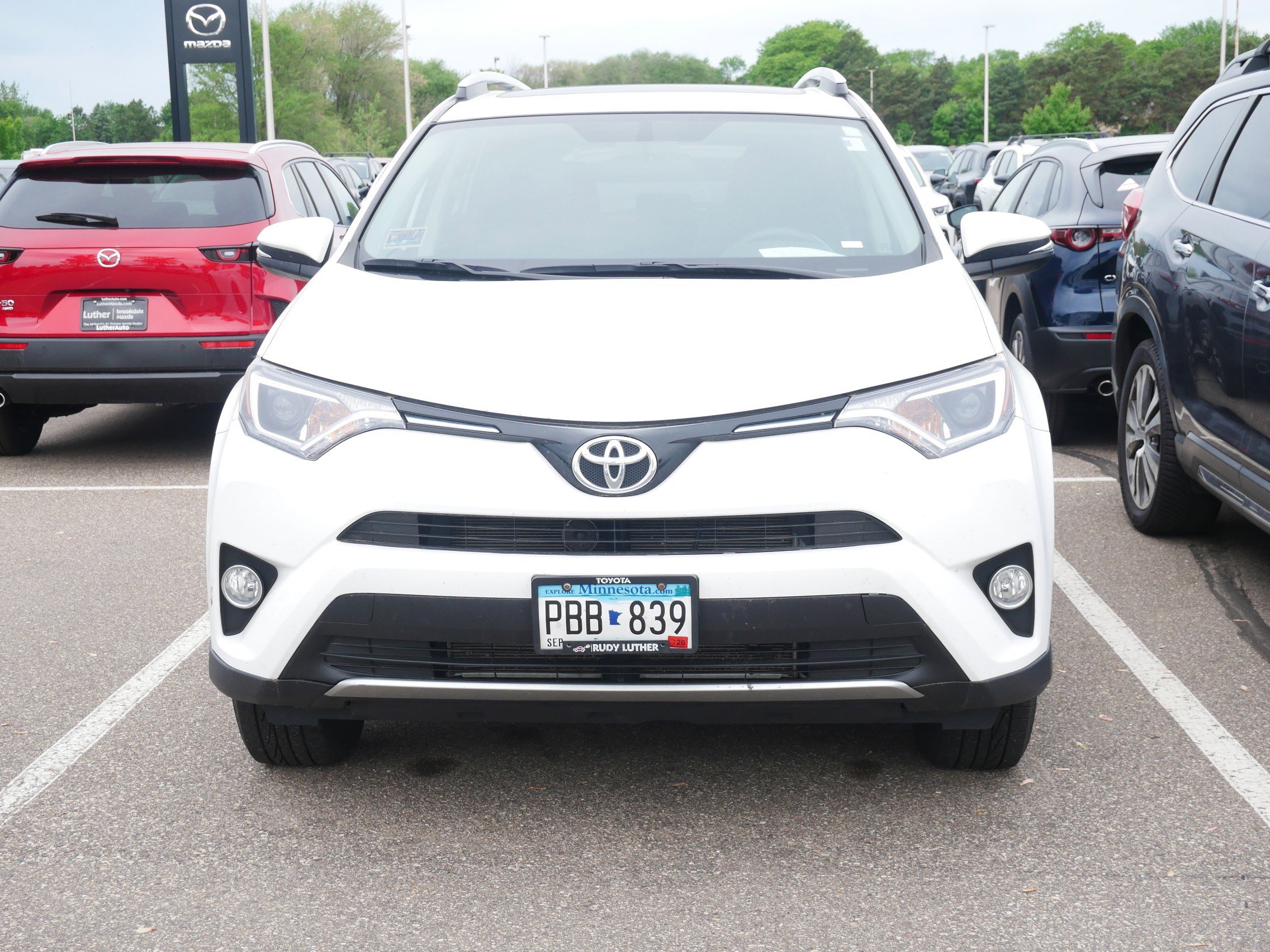 Used 2016 Toyota RAV4 XLE AWD/4WD video 2