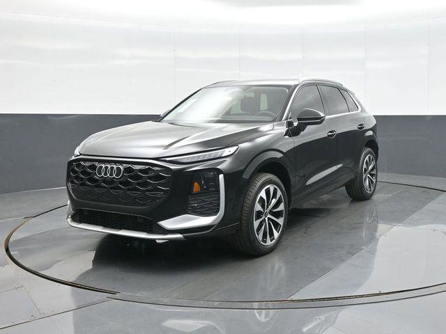 New 2026 Audi Q3 quattro 2.0T AWD/4WD image 3