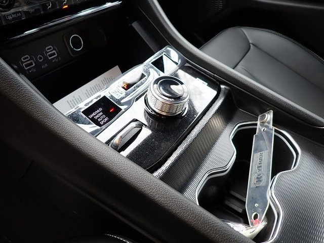 New 2025 Jeep Grand Cherokee L Limited image 17