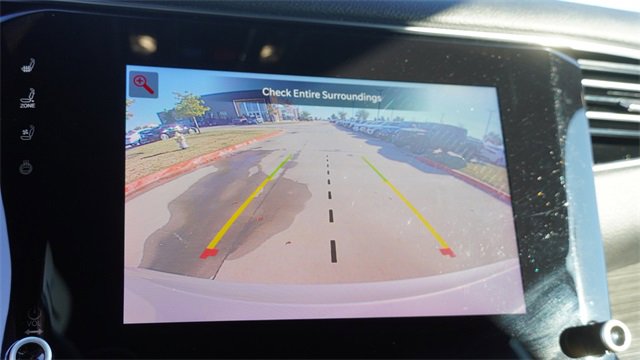 Used 2023 Jeep Wagoneer L Series III w/ Preferred Equipment Group image 25