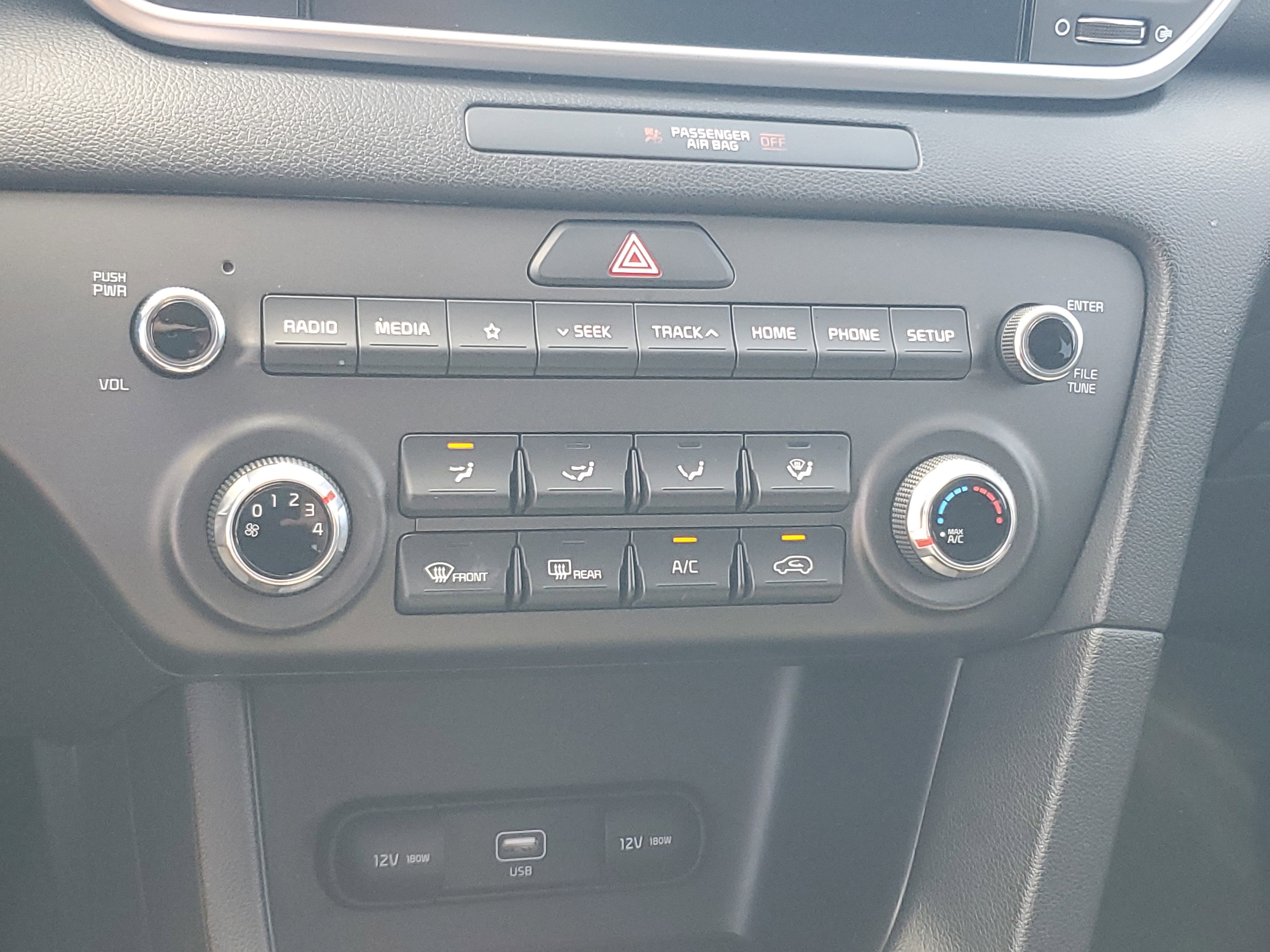 Used 2020 Kia Sportage LX image 24