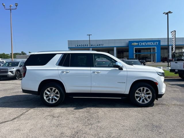 Used 2024 Chevrolet Tahoe Premier RWD image 2
