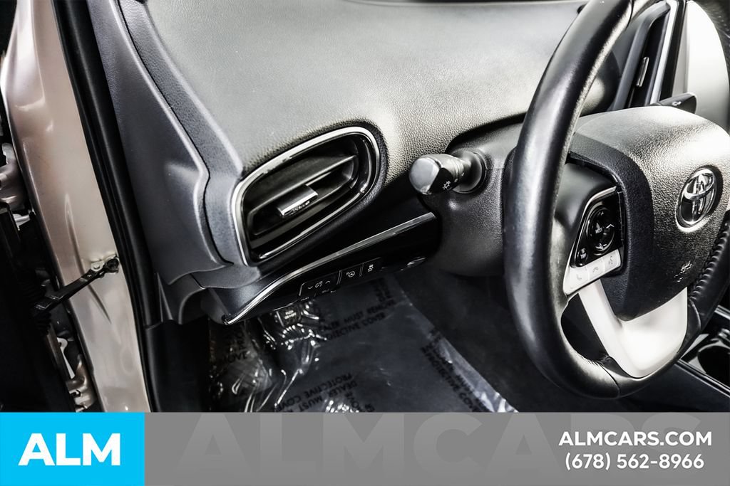 Used 2019 Toyota Prius Prime Advanced FWD image 31