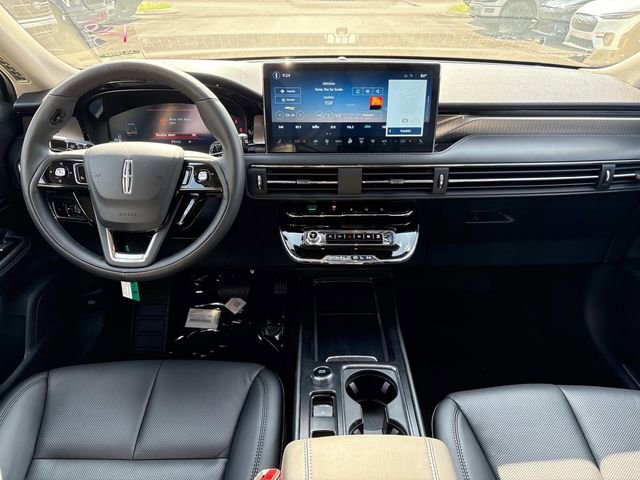 New 2025 Lincoln Corsair Grand Touring w/ Rear Removable Package Tray image 16