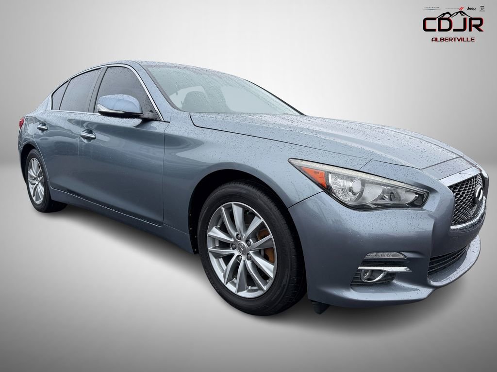 Used 2016 INFINITI Q50 2.0t w/ Moonroof Package image 1