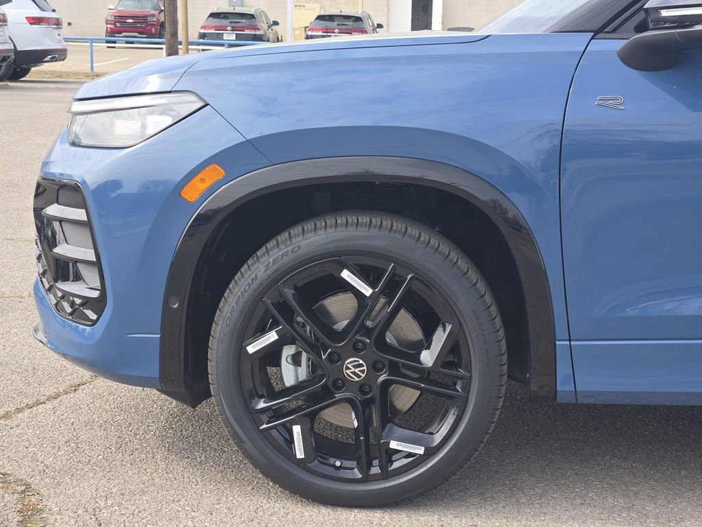 New 2026 Volkswagen Tiguan SE R-Line image 5